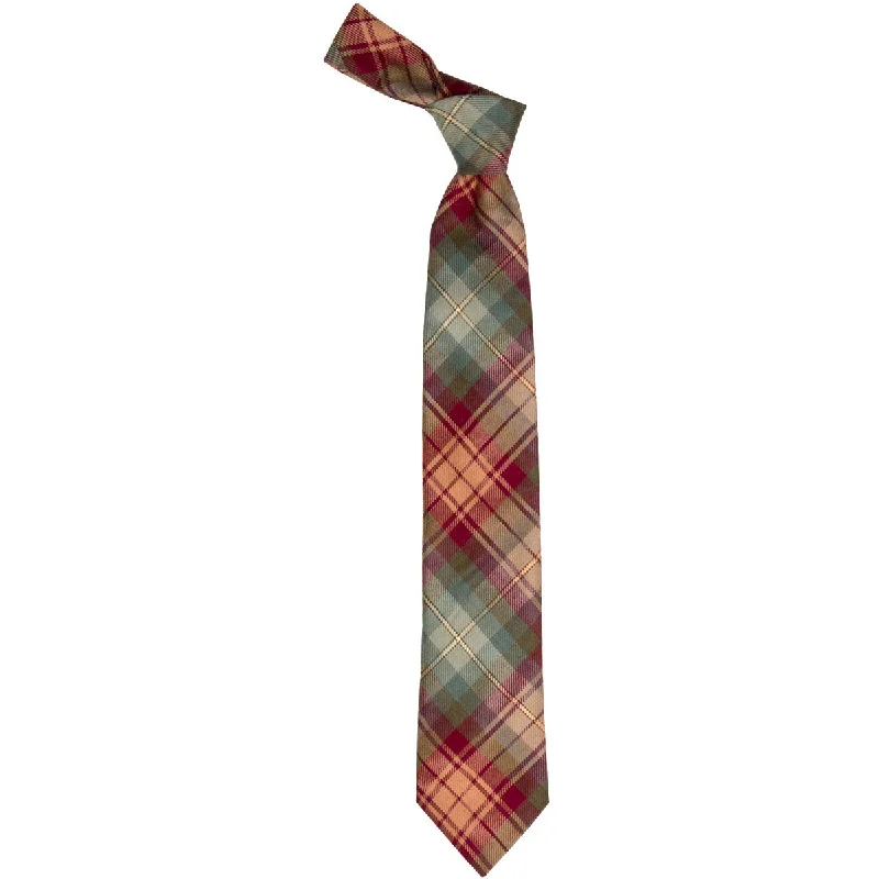 elegant silk necktie options for office wear-Auld Scotland Tartan Tie