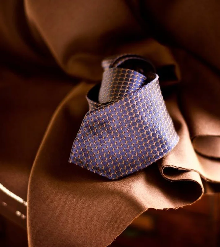 luxury silk necktie designs for office events-Bryceland's x Sevenfold Silk Jacquard Tie ET018