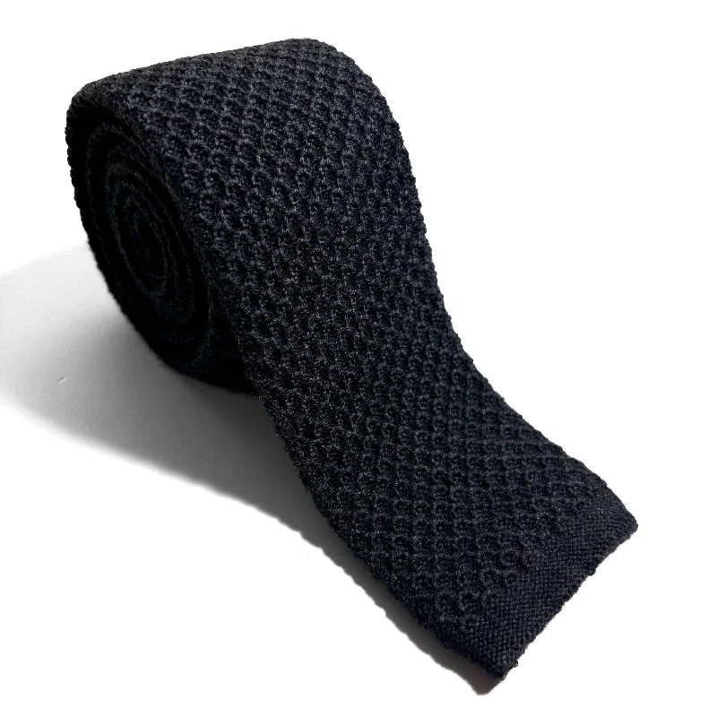 trendy silk necktie styles for office wear-Large Knot Charcoal Gray Wool Knitted Tie