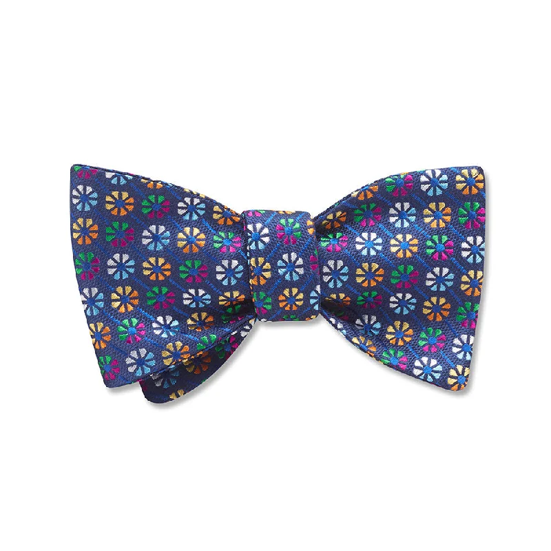 vibrant silk necktie colors for wedding celebrations-Lollyfield - Kids' Bow Ties