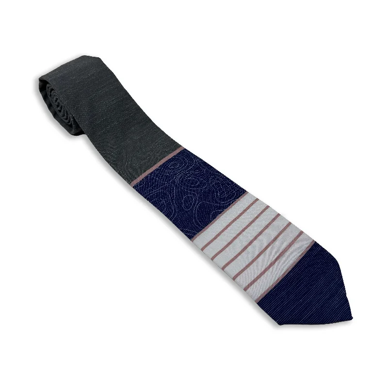 premium silk necktie styles for business wear-Topo Stripes