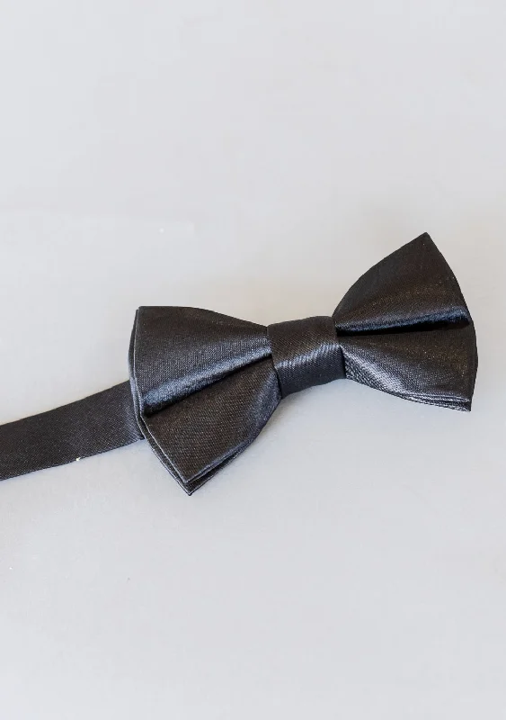 luxury silk necktie ideas for wedding celebrations-Black Kids Bow Tie