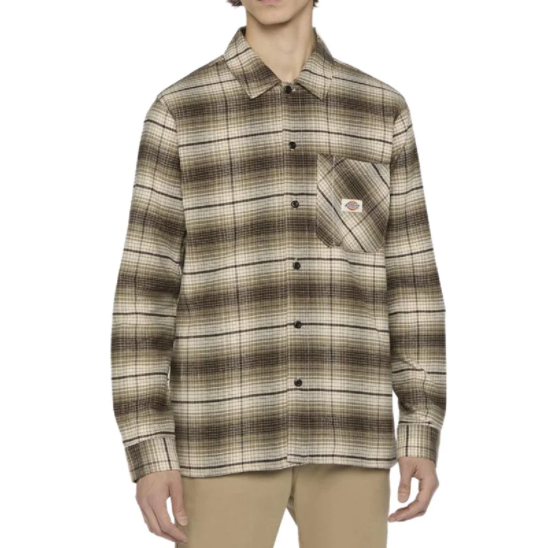 Men’s office-ready plaid button-down shirt -Dickies Forest Check Shirt - Imperial Green