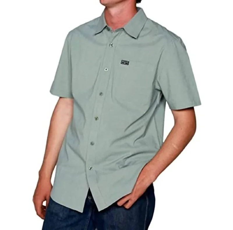 Men’s slim-fit plaid button-up shirt for office -Linville Short Sleeve Shirt In Sage